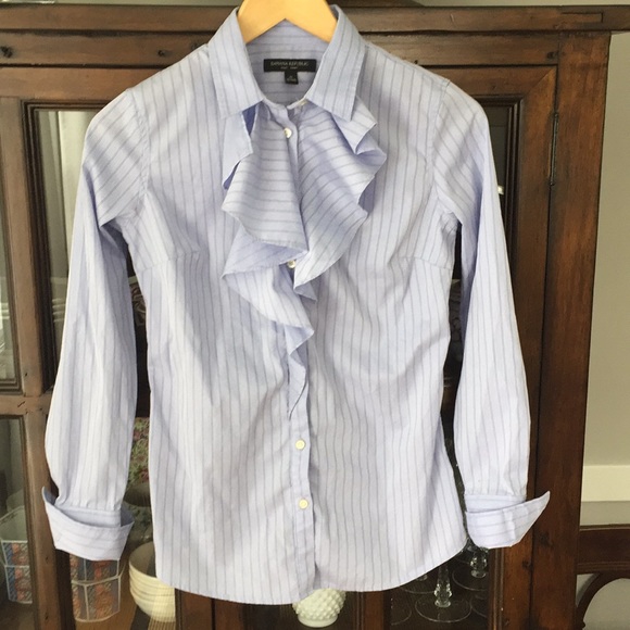 Banana Republic Tops - Banana Republic Women's Riley Shirt